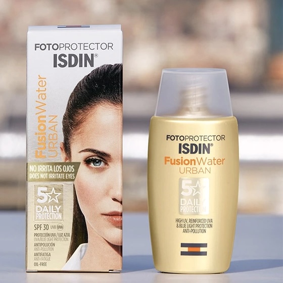 کرم ضد آفتاب ایزدین فیوژن واتر اوربان بی رنگ SPF30 (اصل) ا Isdin sunscreen fusion water urban SPF30